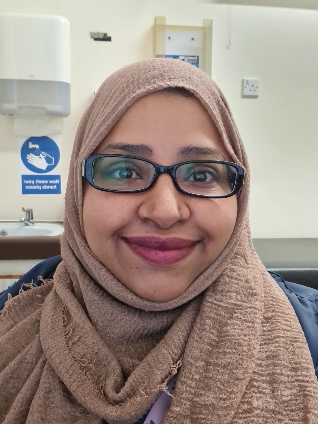Dr. Amna Elamin